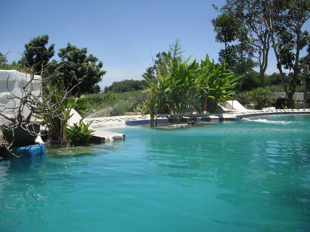 Mirabel Club Resort Pantai Jomtien Luaran gambar