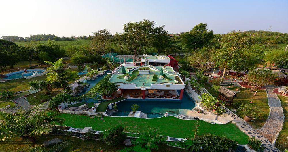 Mirabel Club Resort Pantai Jomtien Luaran gambar