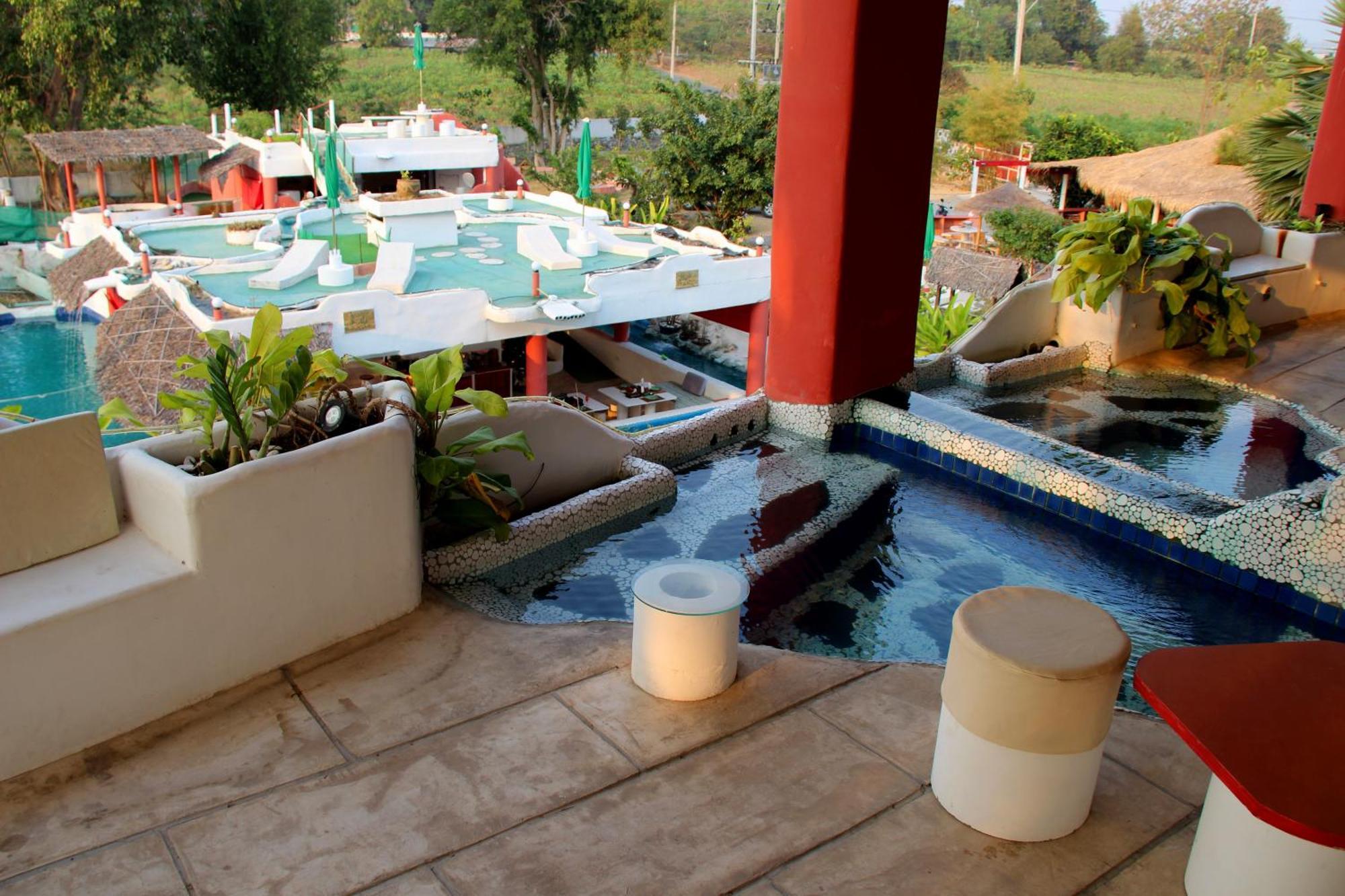 Mirabel Club Resort Pantai Jomtien Luaran gambar