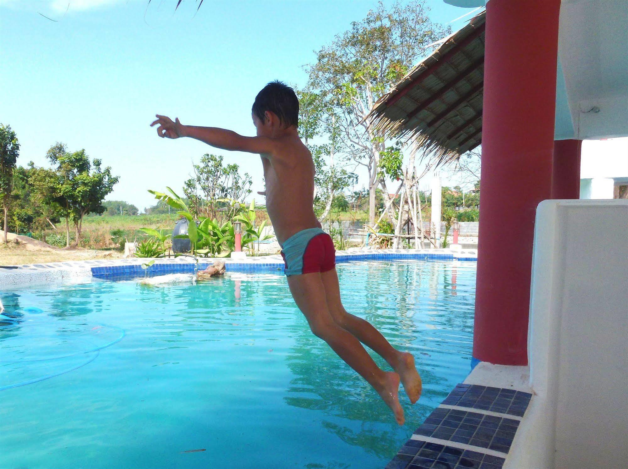 Mirabel Club Resort Pantai Jomtien Luaran gambar