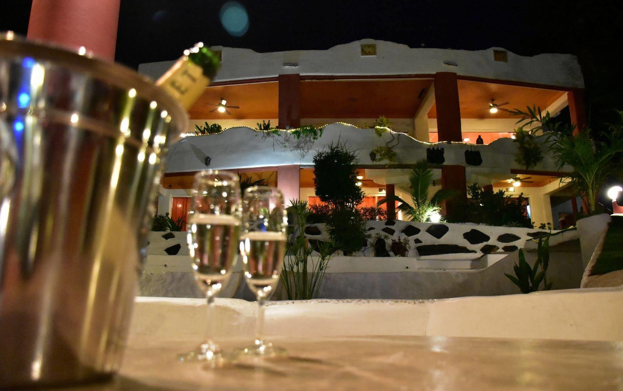 Mirabel Club Resort Pantai Jomtien Luaran gambar